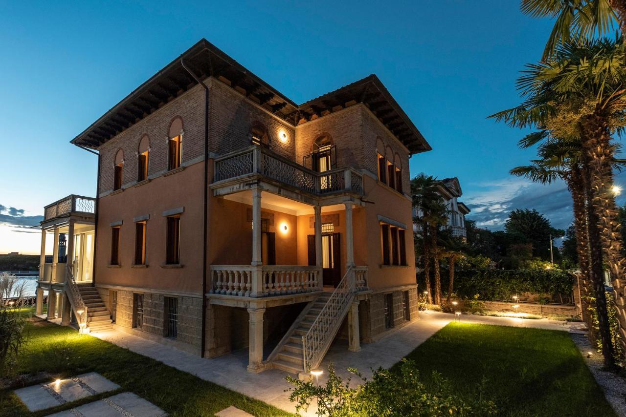 Ca' Delle Contesse - Villa On Lagoon With Private Dock And Spectacular View Lido di Venezia Zewnętrze zdjęcie